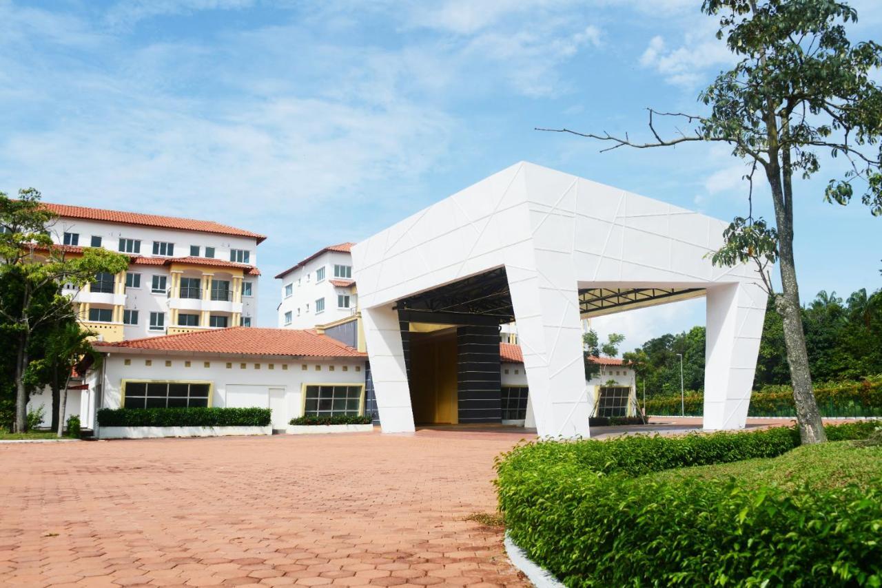 Tiara Desaru Resort 외부 사진